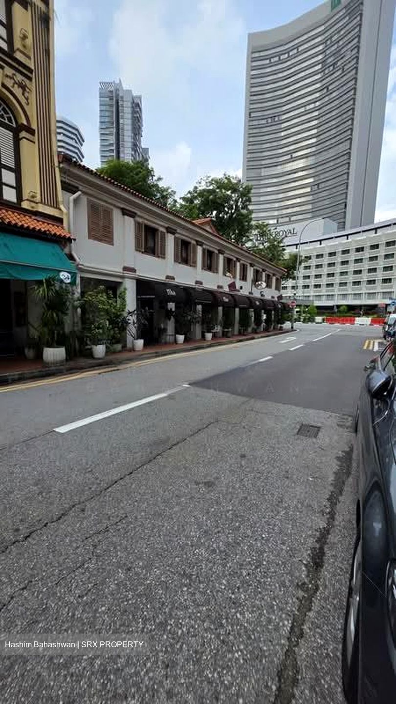 North Bridge Road (D7), Office #604359311
